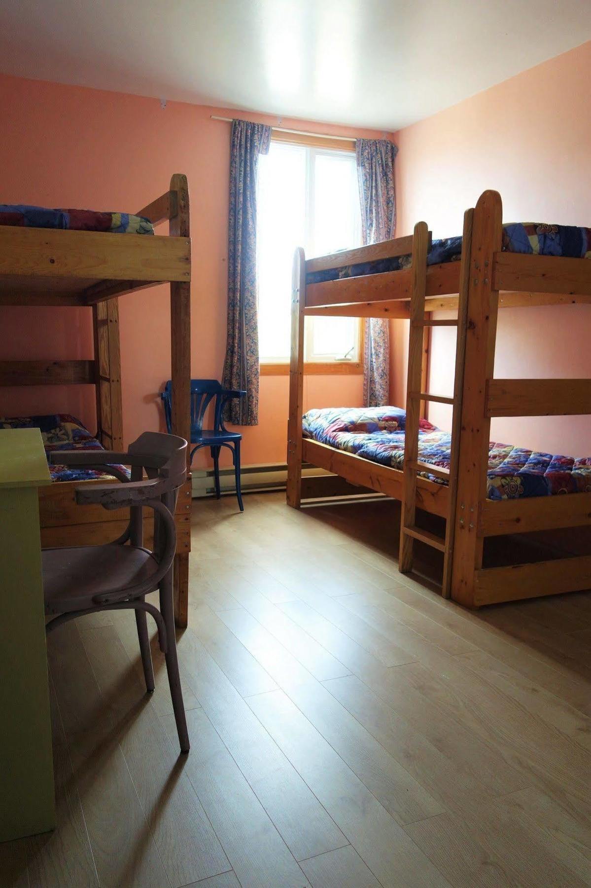 Le Carabobo Auberge Forillon Gaspé Kültér fotó